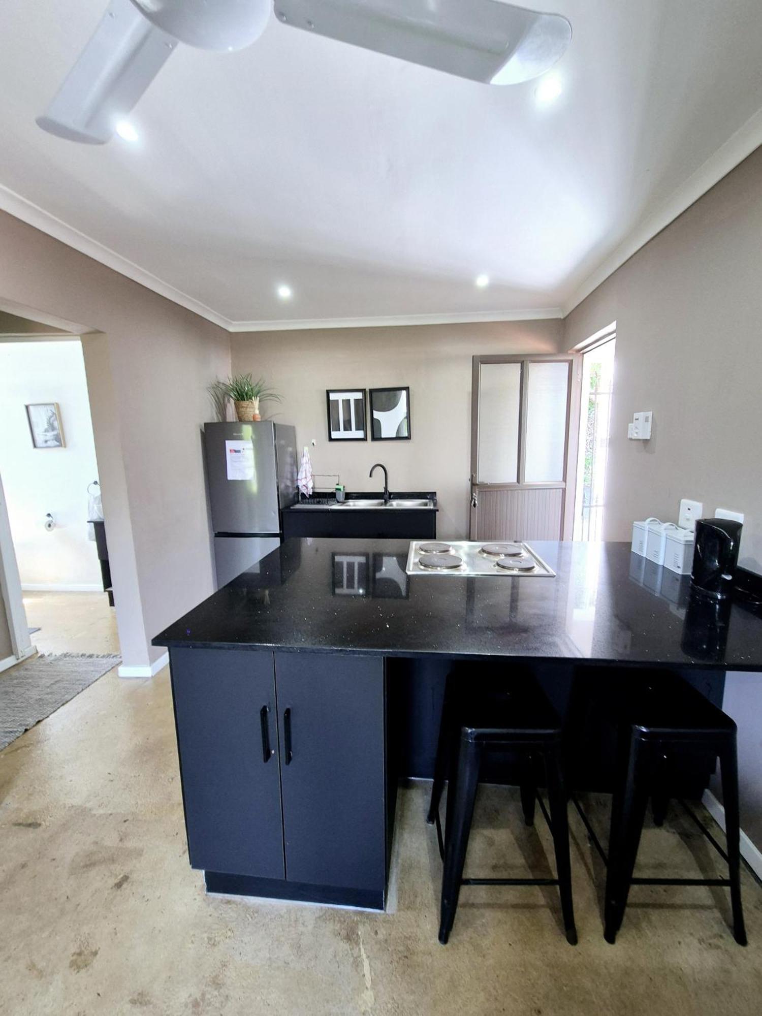 1 Bedroom - Unit 1 Loadshedding Free